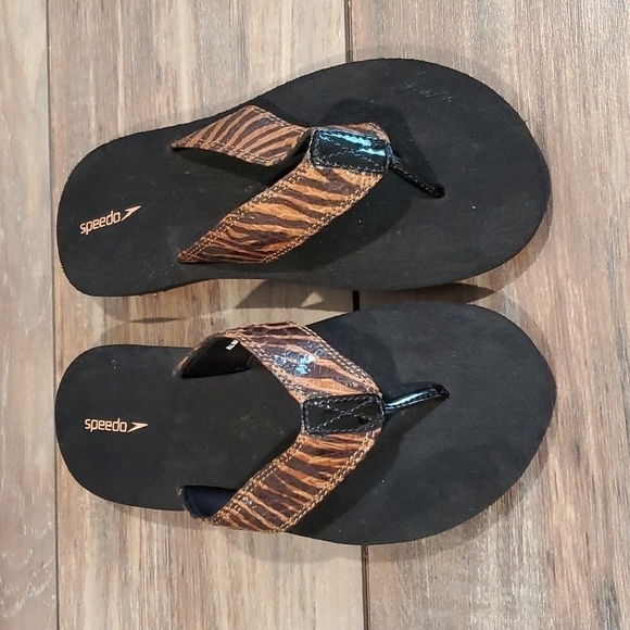 Speedo Womens Flip Flops Sandals Flats shoes sz 10 - Picture 3 of 9